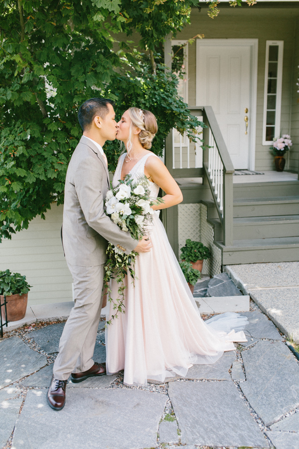 Intimate Backyard Blush Fairytale Wedding | Wenatchee Wedding Photographer | Fine Art Seattle Wedding Photographer | Blush Wedding | Wedding Details | Getting Ready | Perfect First Look