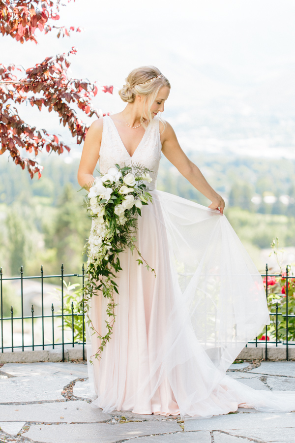 Intimate Backyard Blush Fairytale Wedding | Wenatchee Wedding Photographer | Fine Art Seattle Wedding Photographer | Blush Wedding | Wedding Details | Beautiful Bridal Portrait