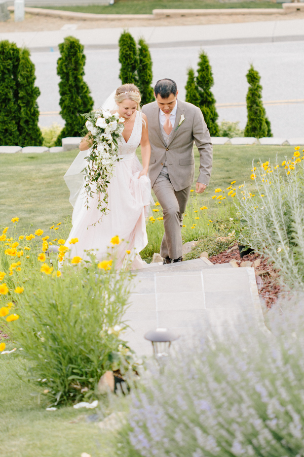 Intimate Backyard Blush Fairytale Wedding | Wenatchee Wedding Photographer | Fine Art Seattle Wedding Photographer | Blush Wedding | Wedding Details | Outdoor Ceremony