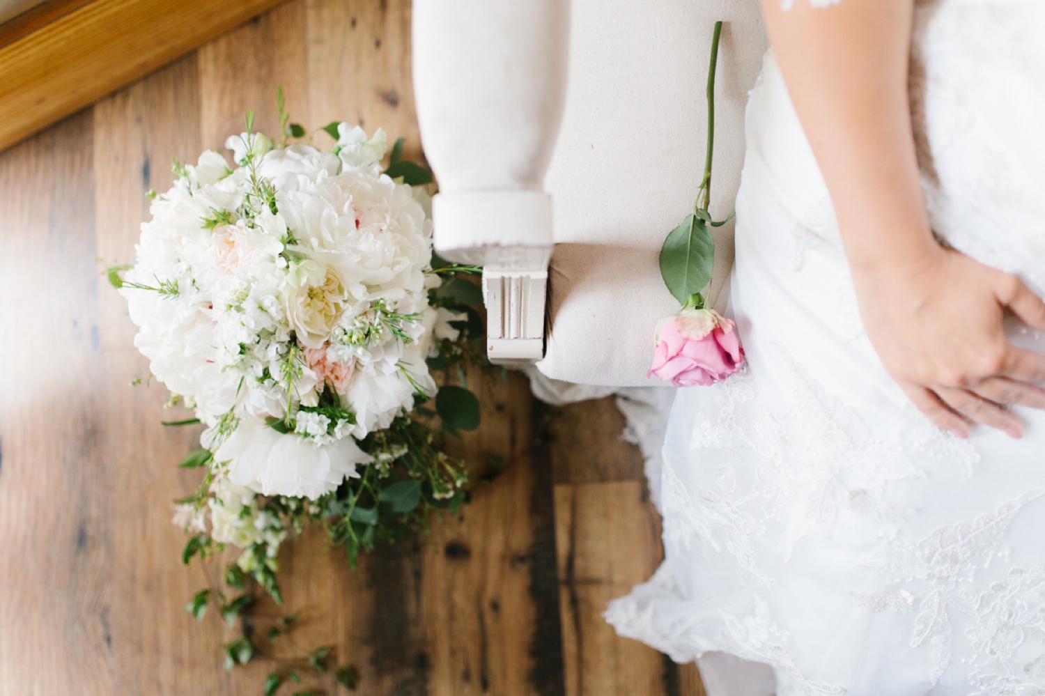 Wenatchee Wedding Photographer | Hampton Hideaway | Summer Rustic Wedding Eastern Washington | Emma Rose Company | Pastel Wedding Inspiration | Lace Wedding | Pacific Northwest Wedding 4.jpg
