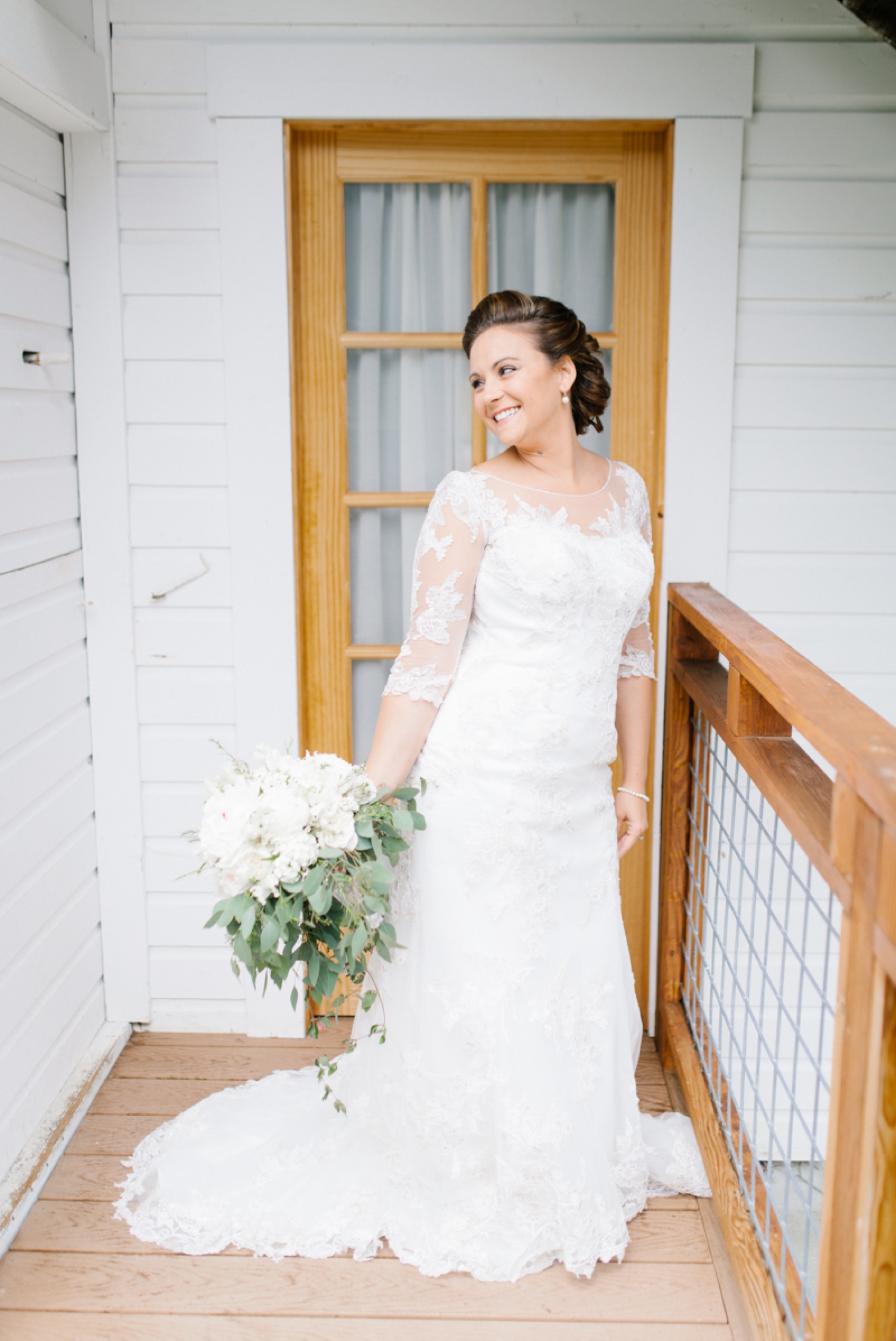 Wenatchee Wedding Photographer | Hampton Hideaway | Summer Rustic Wedding Eastern Washington | Emma Rose Company | Pastel Wedding Inspiration | Lace Wedding | Pacific Northwest Wedding 10.jpg