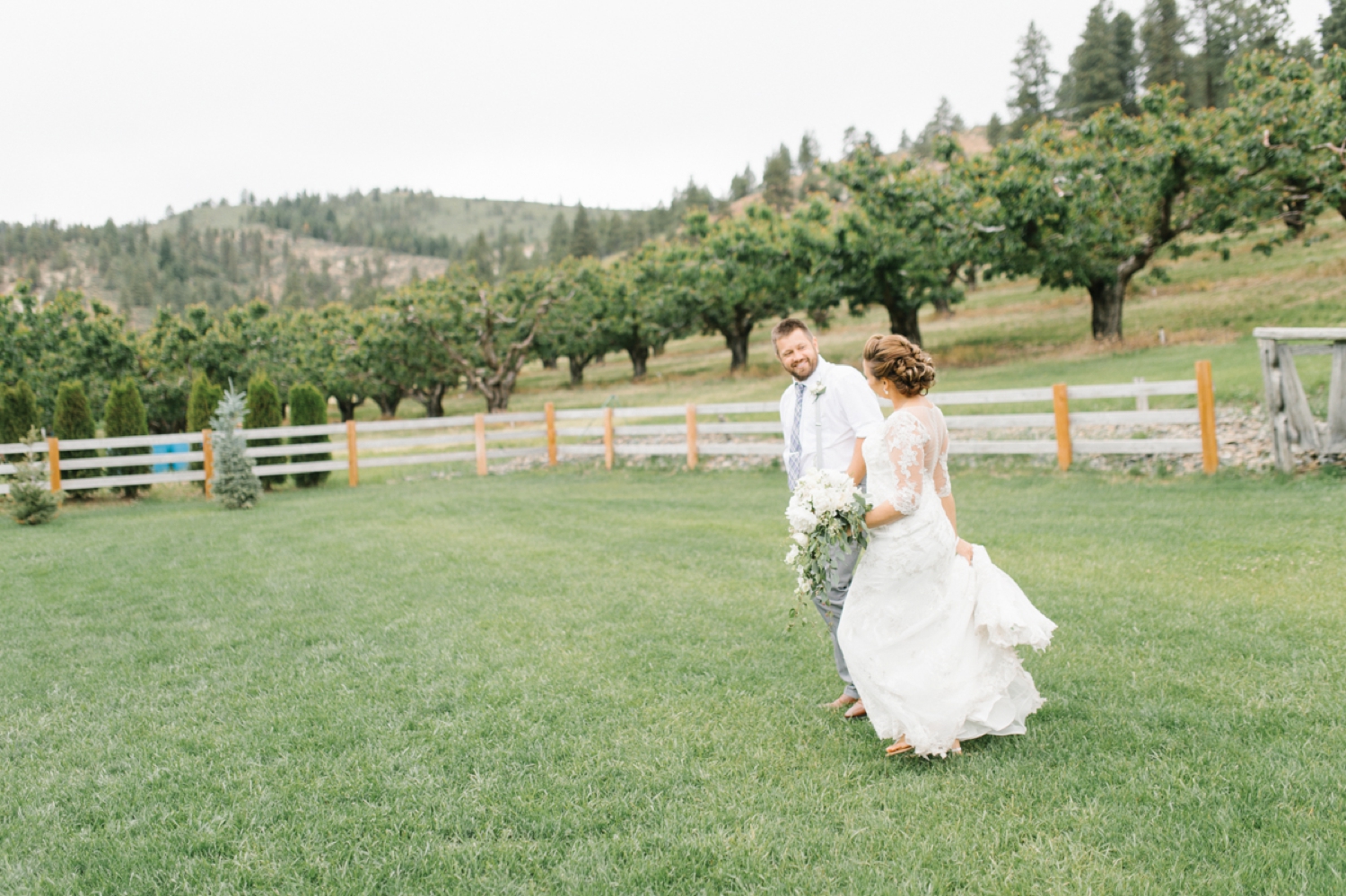 Wenatchee Wedding Photographer | Hampton Hideaway | Summer Rustic Wedding Eastern Washington | Emma Rose Company | Pastel Wedding Inspiration | Lace Wedding | Pacific Northwest Wedding 33.jpg