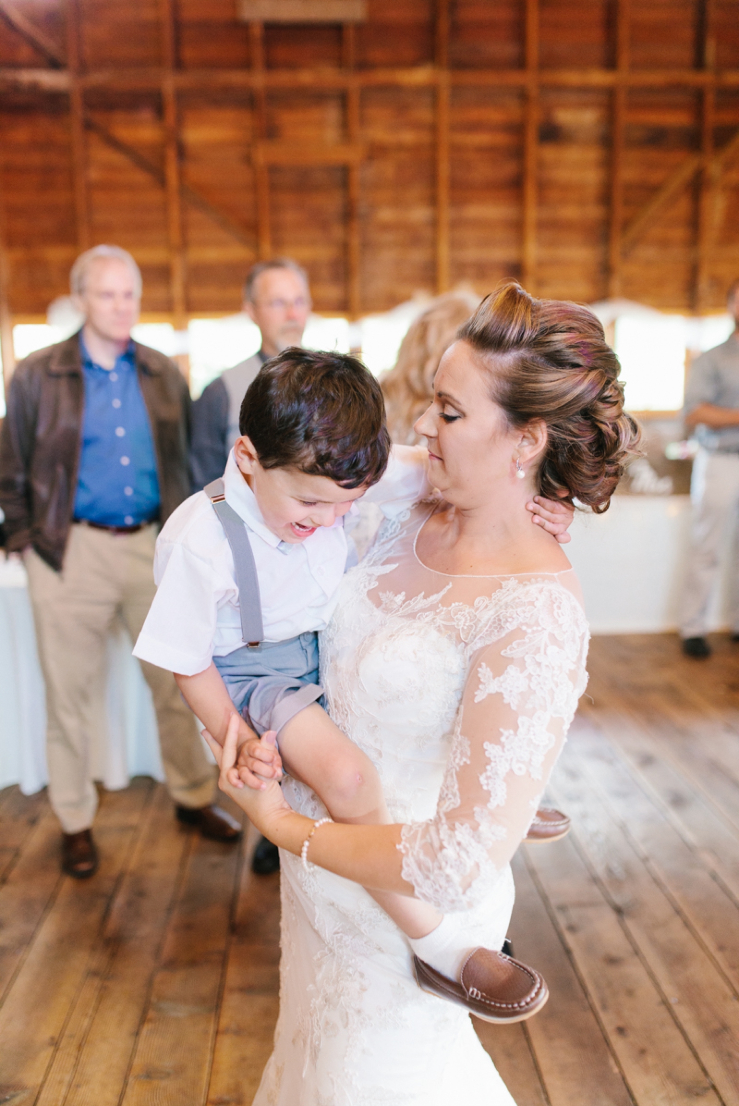 Wenatchee Wedding Photographer | Hampton Hideaway | Summer Rustic Wedding Eastern Washington | Emma Rose Company | Pastel Wedding Inspiration | Lace Wedding | Pacific Northwest Wedding 108.jpg
