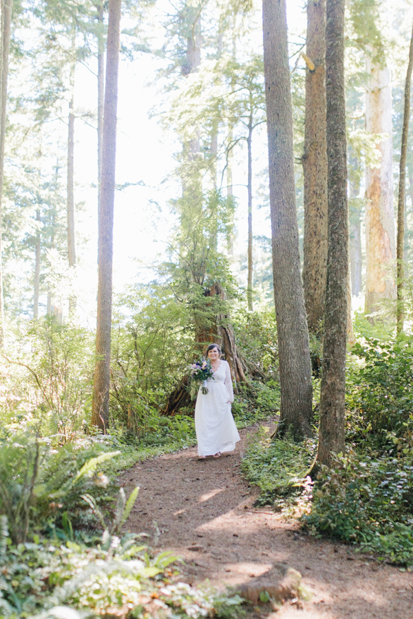 Oceanside Oregon Beach Wedding Details | Mermaid Wedding | Oregon Wedding on the Coast | Oregon Bride | Wedding Details | Bridal Party Portraits | Forest First Look-9.jpg