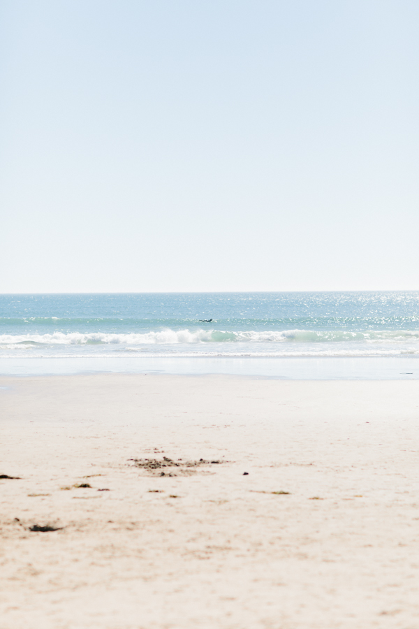 Oceanside Oregon Beach Wedding Details | Mermaid Wedding | Oregon Wedding on the Coast | Oregon Bride | Wedding Details | VSCO | Ceremony on the Beach-11.jpg