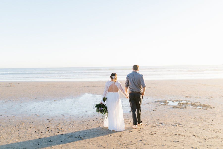 Oceanside Oregon Beach Wedding | Sunset Portraits by the Ocean | Oregon Bride | Oregon Wedding Photography | Wedding on the Beach | Bride and Groom Beach Portraits-6.jpg