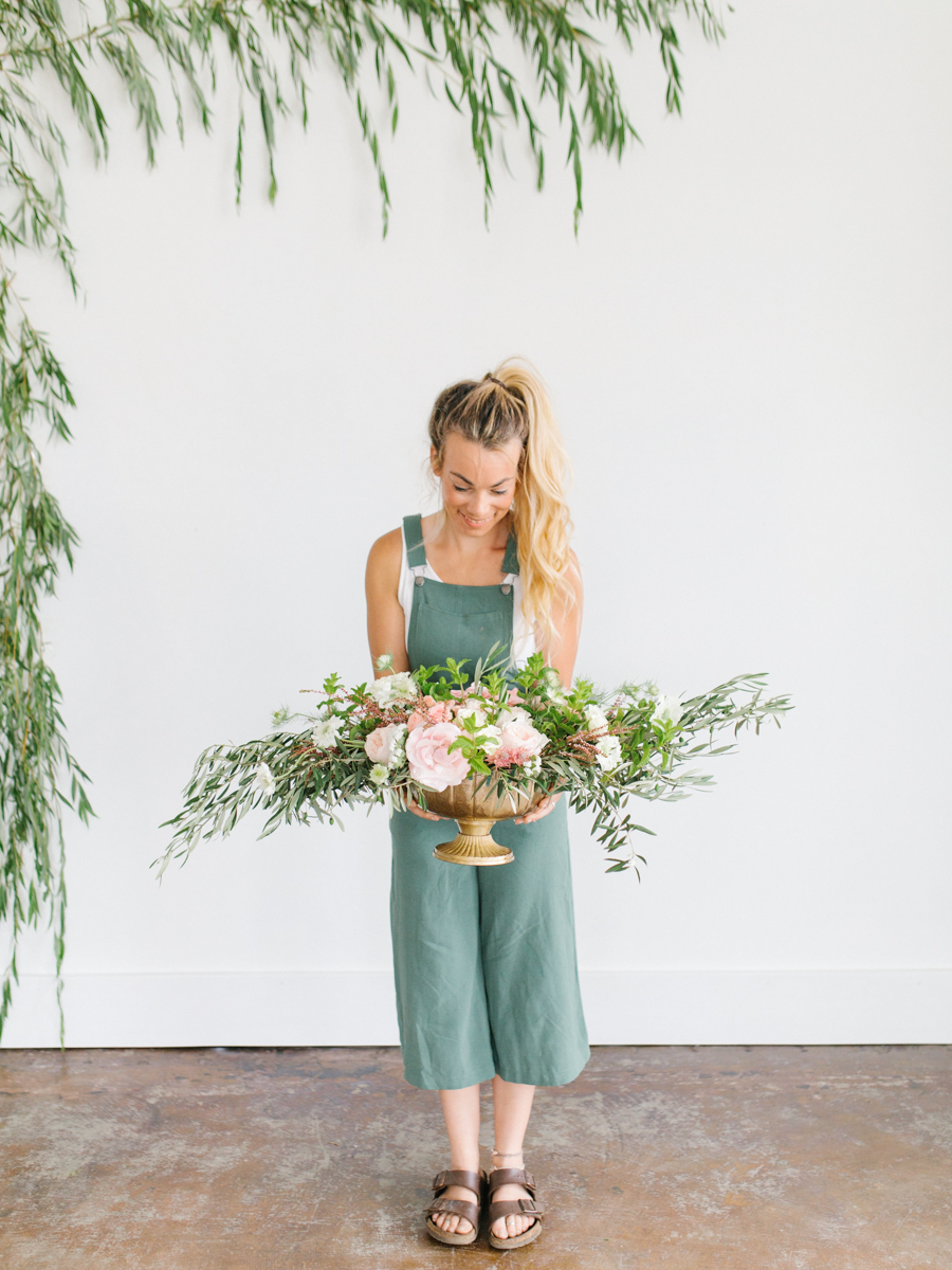 Studio Inspired Styled Shoot Behind the Scenes | How to put together a styled shoot | Rhodesia Flower Florist South Bend, Washington | Emma Rose Company Studio Session | VSCO-24.jpg