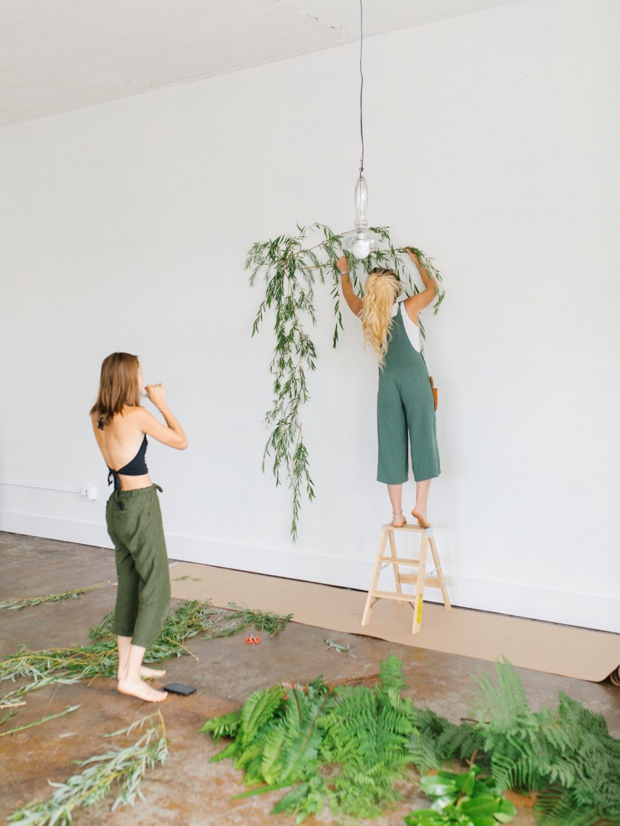 Studio Inspired Styled Shoot Behind the Scenes | How to put together a styled shoot | Rhodesia Flower Florist South Bend, Washington | Emma Rose Company Studio Session | VSCO-6.jpg