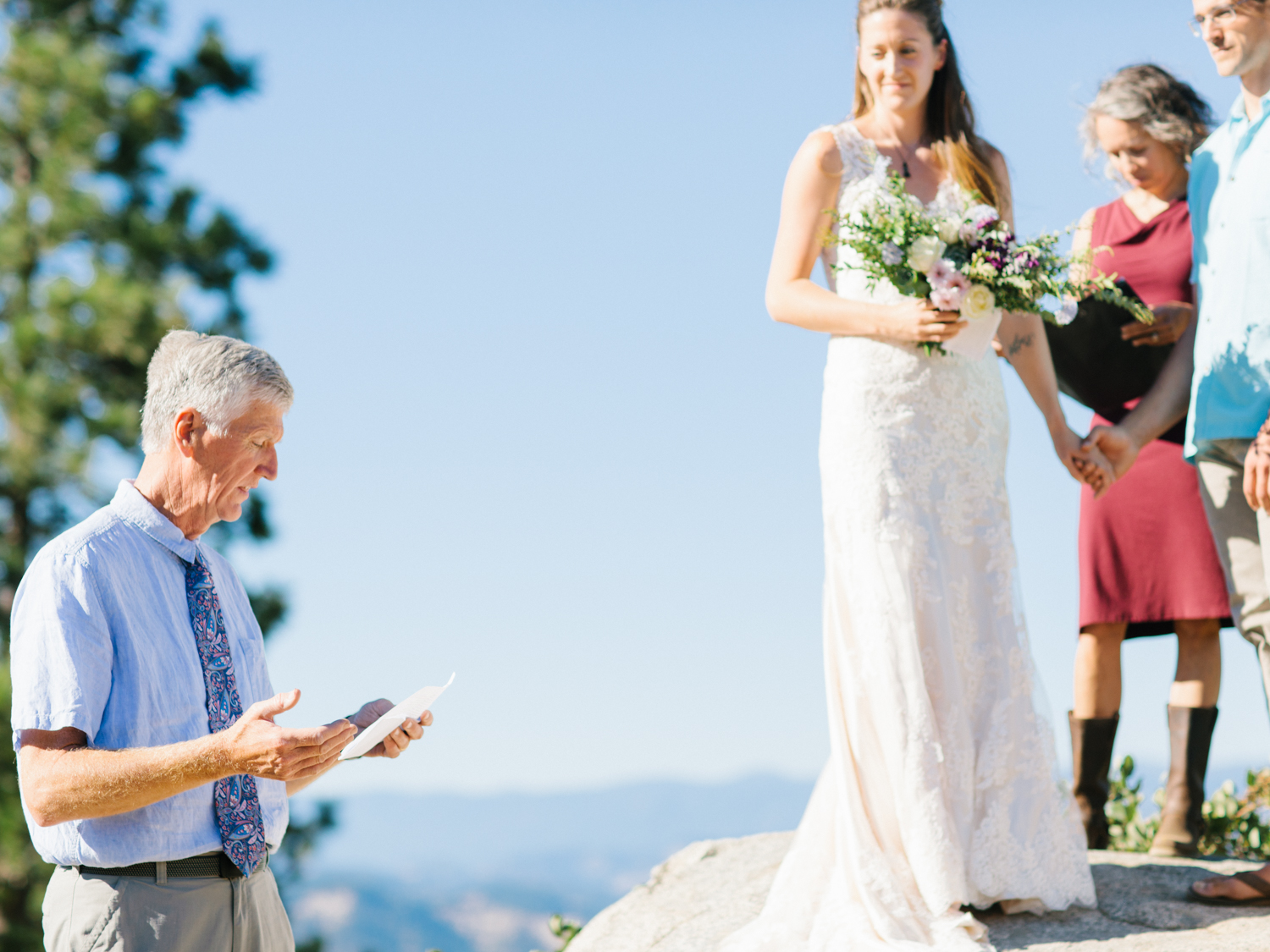 Leavenworth Washington Mountain Top | Wedding | Intimate Wedding Inspiration Outdoors | Pybus Bistro Wenatchee, Washington | VSCO | Simple Wedding | PNW Wedding | Emma Rose Company-32.jpg