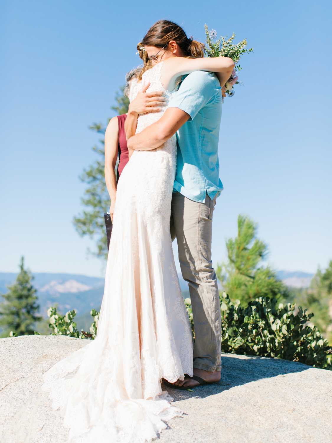 Leavenworth Washington Mountain Top | Wedding | Intimate Wedding Inspiration Outdoors | Pybus Bistro Wenatchee, Washington | VSCO | Simple Wedding | PNW Wedding | Emma Rose Company-37.jpg