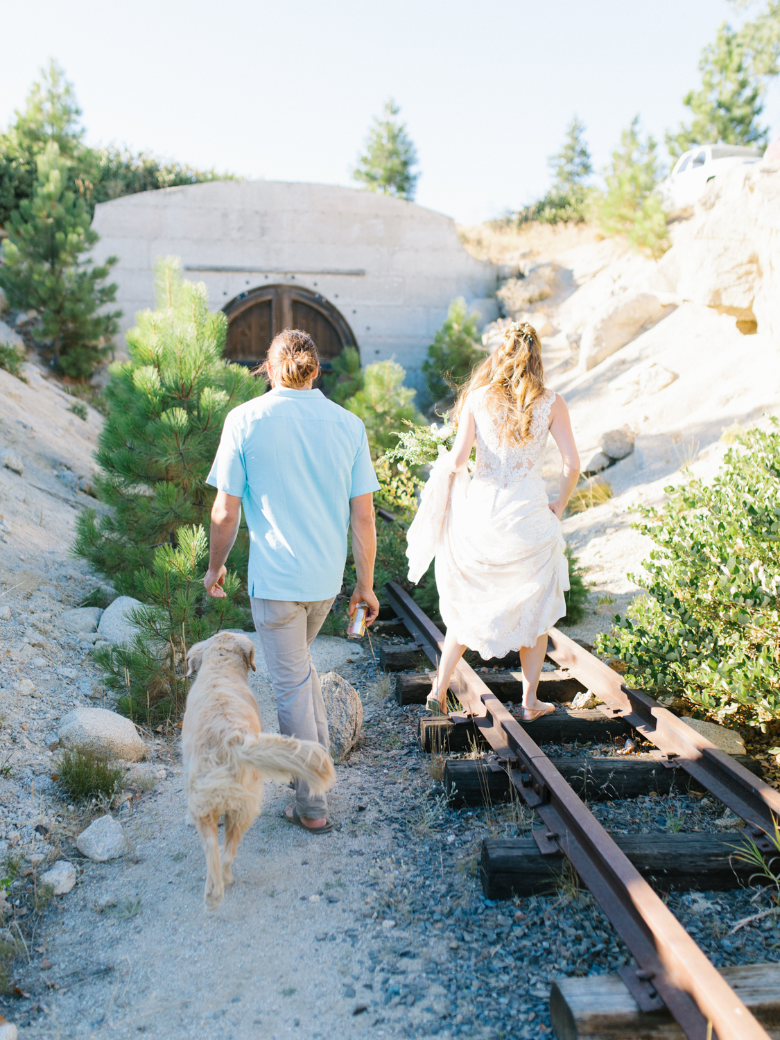 Leavenworth Washington Mountain Top | Wedding | Intimate Wedding Inspiration Outdoors | Pybus Bistro Wenatchee, Washington | VSCO | Simple Wedding | PNW Wedding | Emma Rose Company-46.jpg