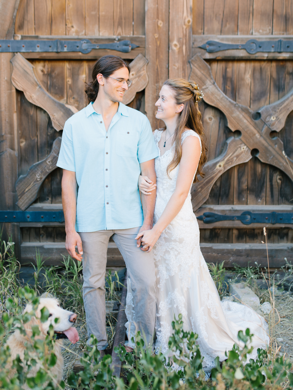 Leavenworth Washington Mountain Top | Wedding | Intimate Wedding Inspiration Outdoors | Pybus Bistro Wenatchee, Washington | VSCO | Simple Wedding | PNW Wedding | Emma Rose Company-50.jpg