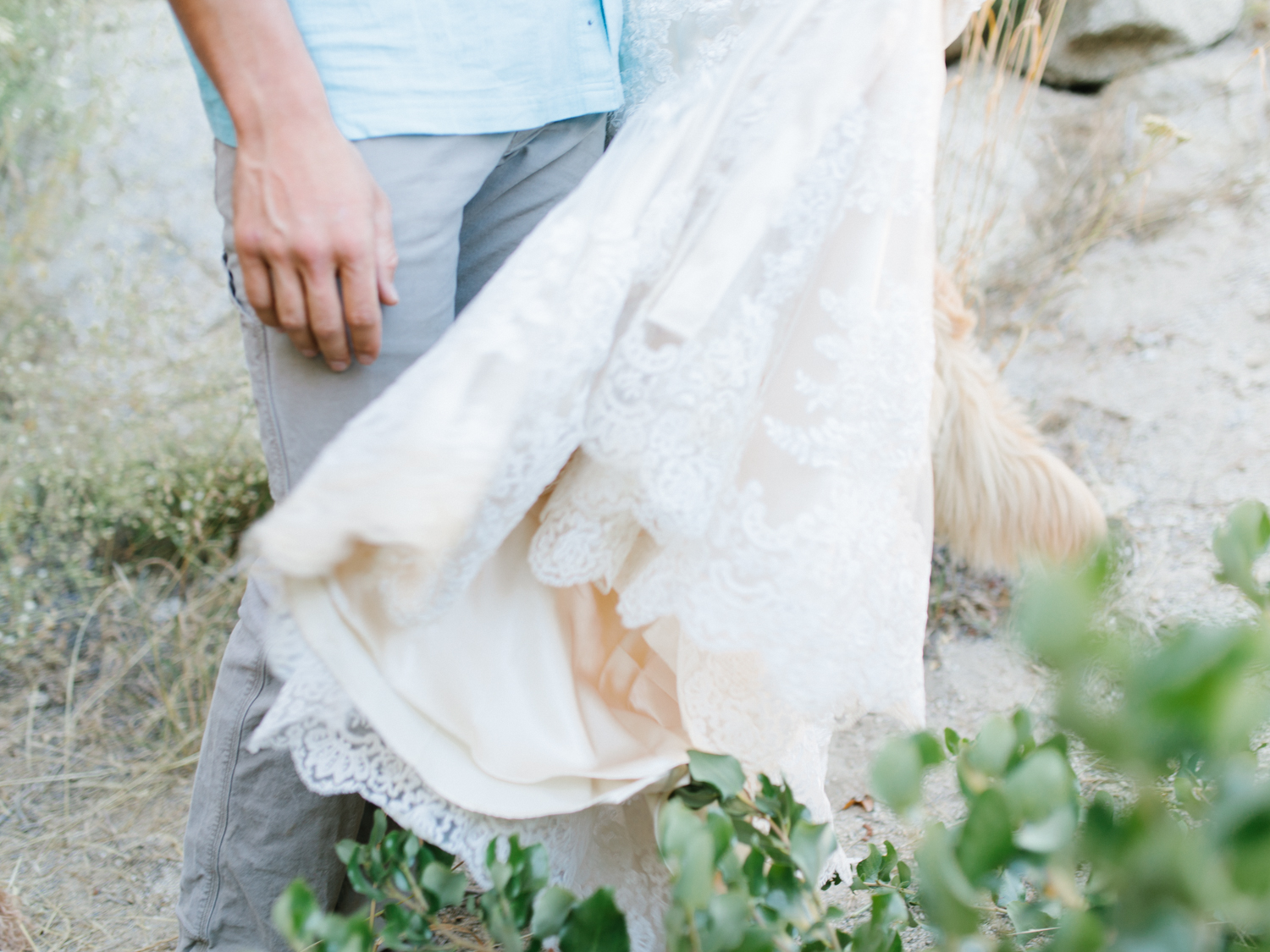 Leavenworth Washington Mountain Top | Wedding | Intimate Wedding Inspiration Outdoors | Pybus Bistro Wenatchee, Washington | VSCO | Simple Wedding | PNW Wedding | Emma Rose Company-53.jpg