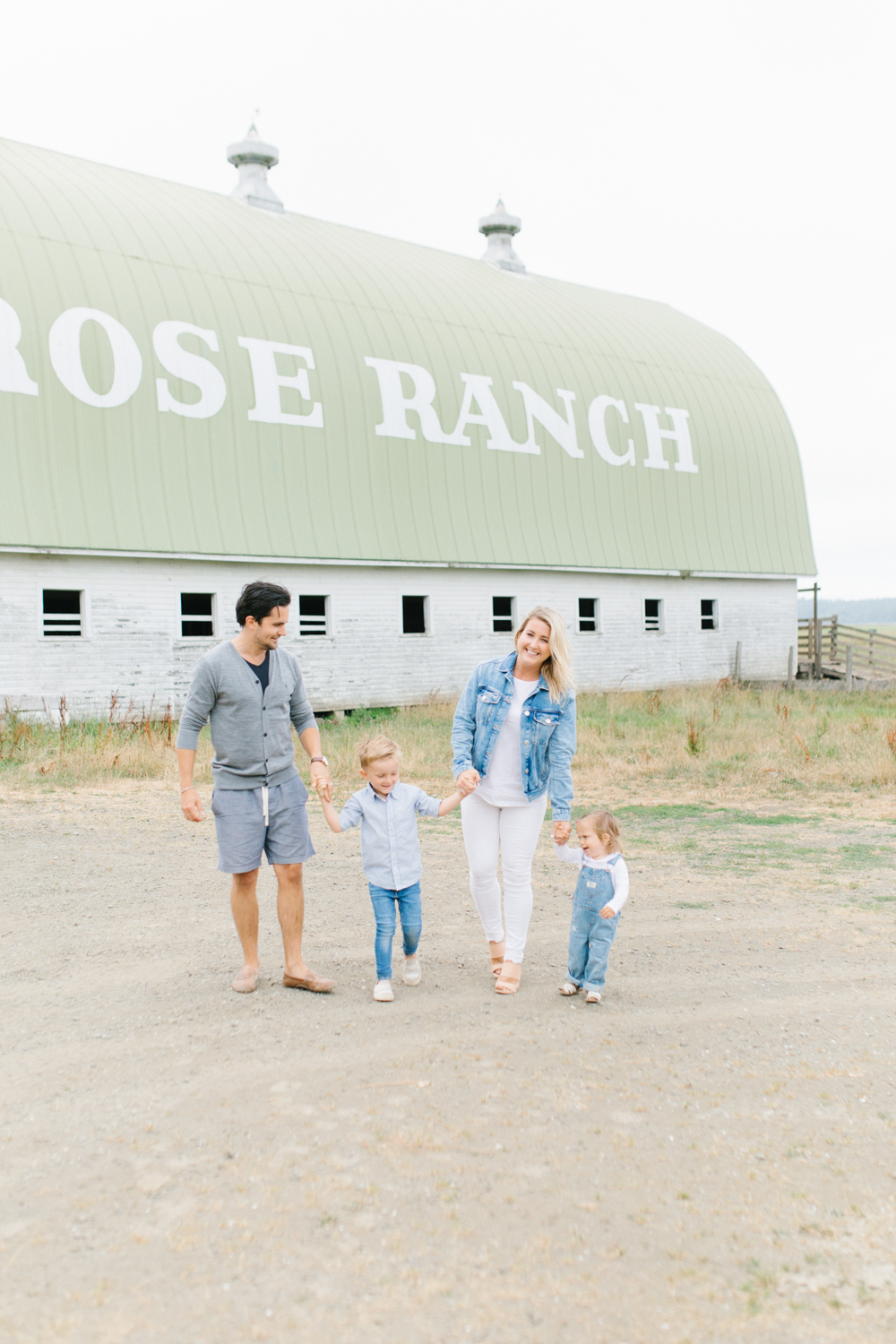 Rose Ranch Family Photo Session | Monika Hibbs Family Session in South Bend, Washington | What to Wear for Family Pictures | Pacific Northwest Family Session with Emma Rose Company-57.jpg