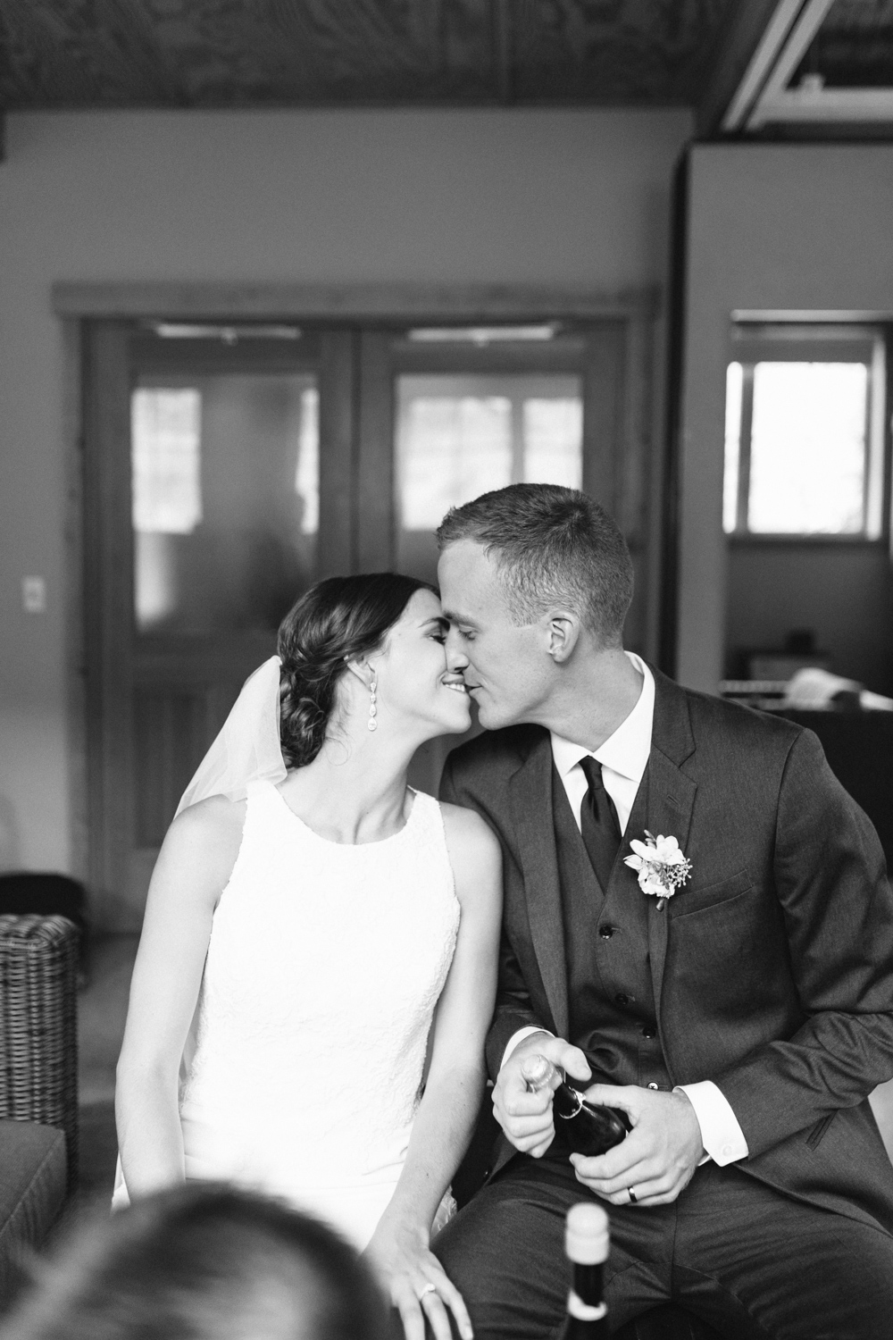 Grey and White Wedding in the Mountains of Leavenworth, Washington | Sleeping Lady | Classic and Timeless Wedding | VSCO | Signing of Certificate Black and White.jpg-3132.jpg