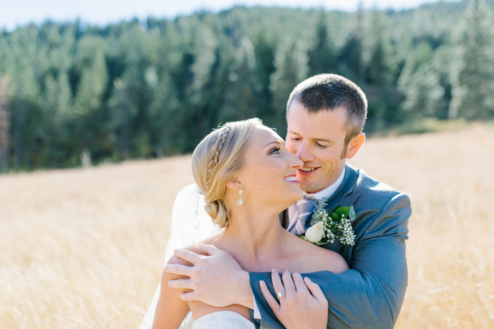 Hampton Hideaway | Wenatchee, Washington | A Fall Blush Wedding | VSCO | Emma Rose Company | Seattle Wedding Photographer Light and Airy | PNW Wedding-13.jpg