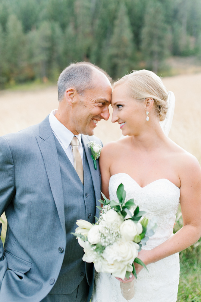 Hampton Hideaway | Wenatchee, Washington | A Fall Blush Wedding | VSCO | Emma Rose Company | Seattle Wedding Photographer Light and Airy | PNW Wedding-28.jpg