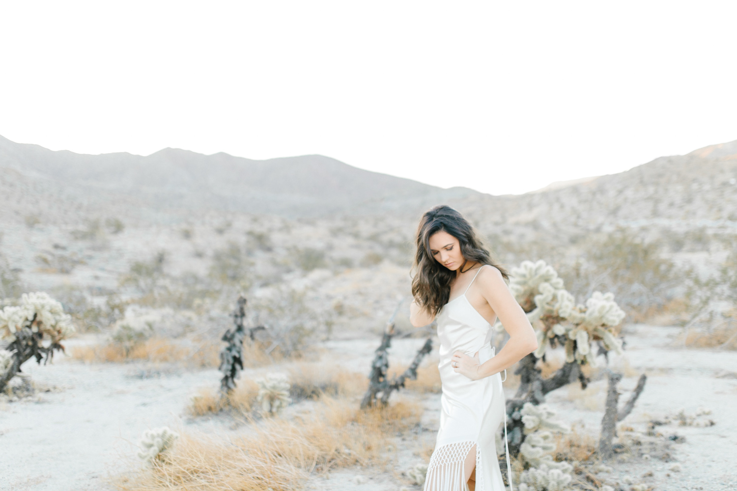 Gorgeous Desert Styled Shoot | Eucalyptus Bouquet | Desert Wedding | Southern California Wedding Photographer | Palm Desert California Wedding Inspiration