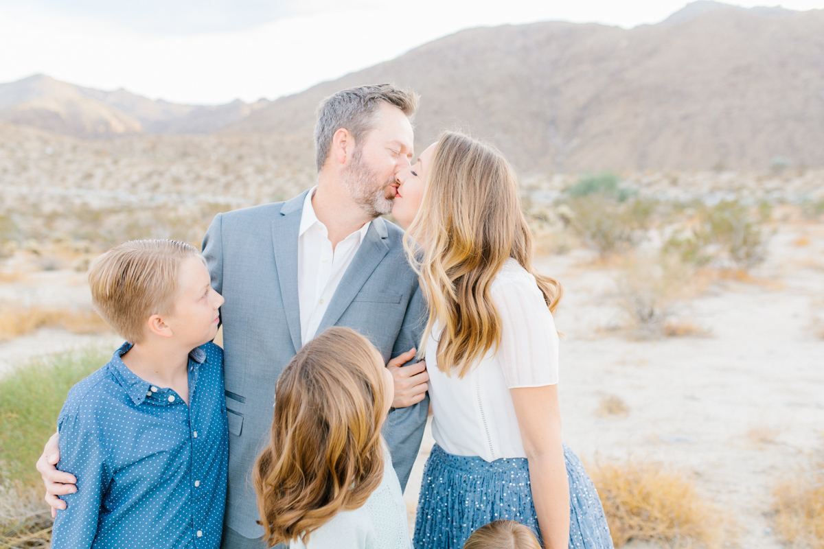 The Most Perfect Desert Family Photo Session | Palm Springs Photography | What to Wear to Family Pictures | VSCO | Emma Rose Company | Gorgeous Sunset Family Session-6.jpg