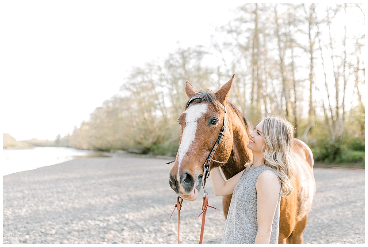 Sunset Senior Session with Horse | Senior Session Inspiration Session | Horse Photo Session | Pacific Northwest Light and Airy Wedding and Portrait Photographer | Emma Rose Company | Kindred Presets With Horse.jpg