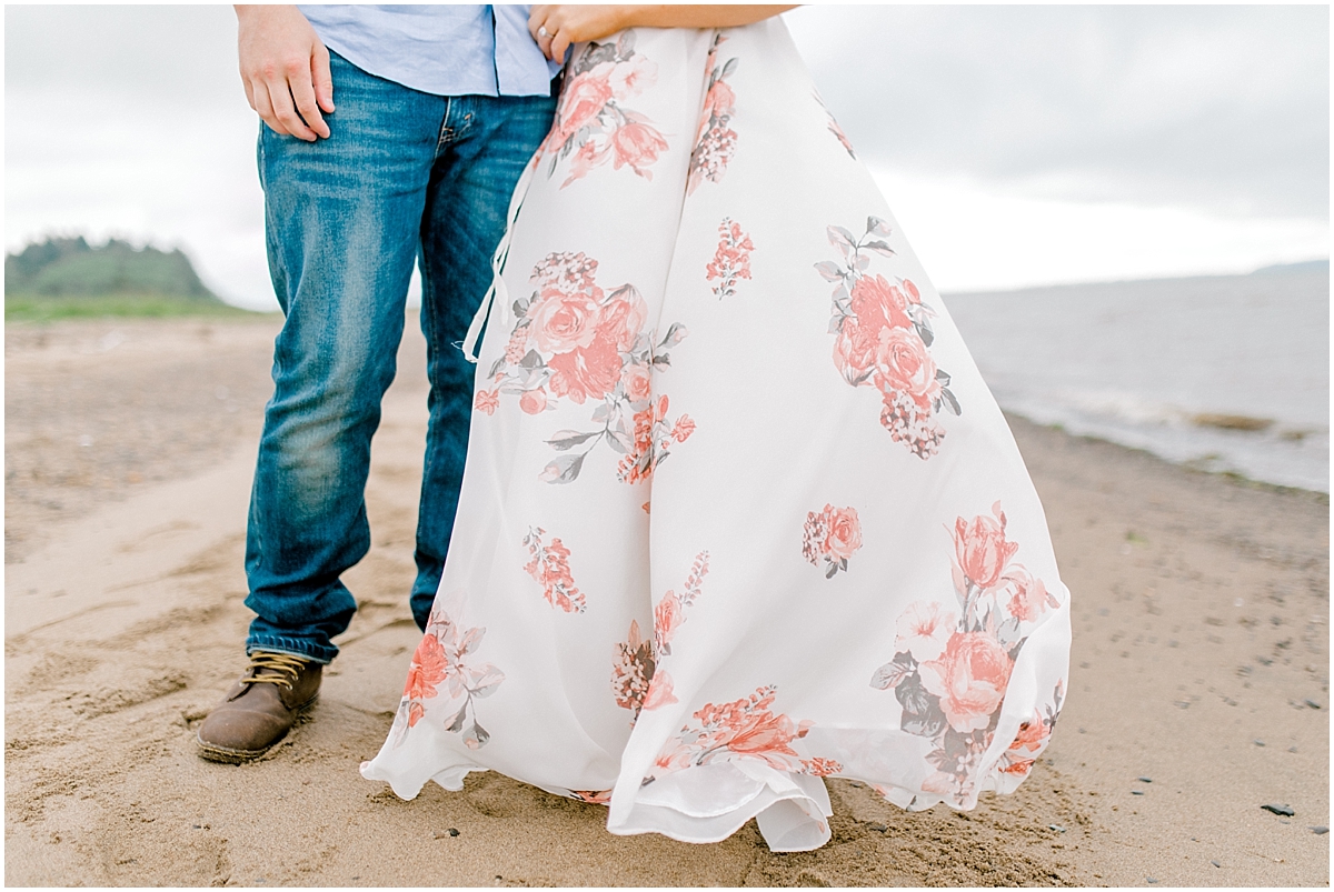 Gorgeous Beach and Ranch Engagement Session, Pacific Northwest Elopement Wedding Photographer, What to Wear to Engagement Pictures, Kindred Presets, Seattle Wedding Photographer3.jpg