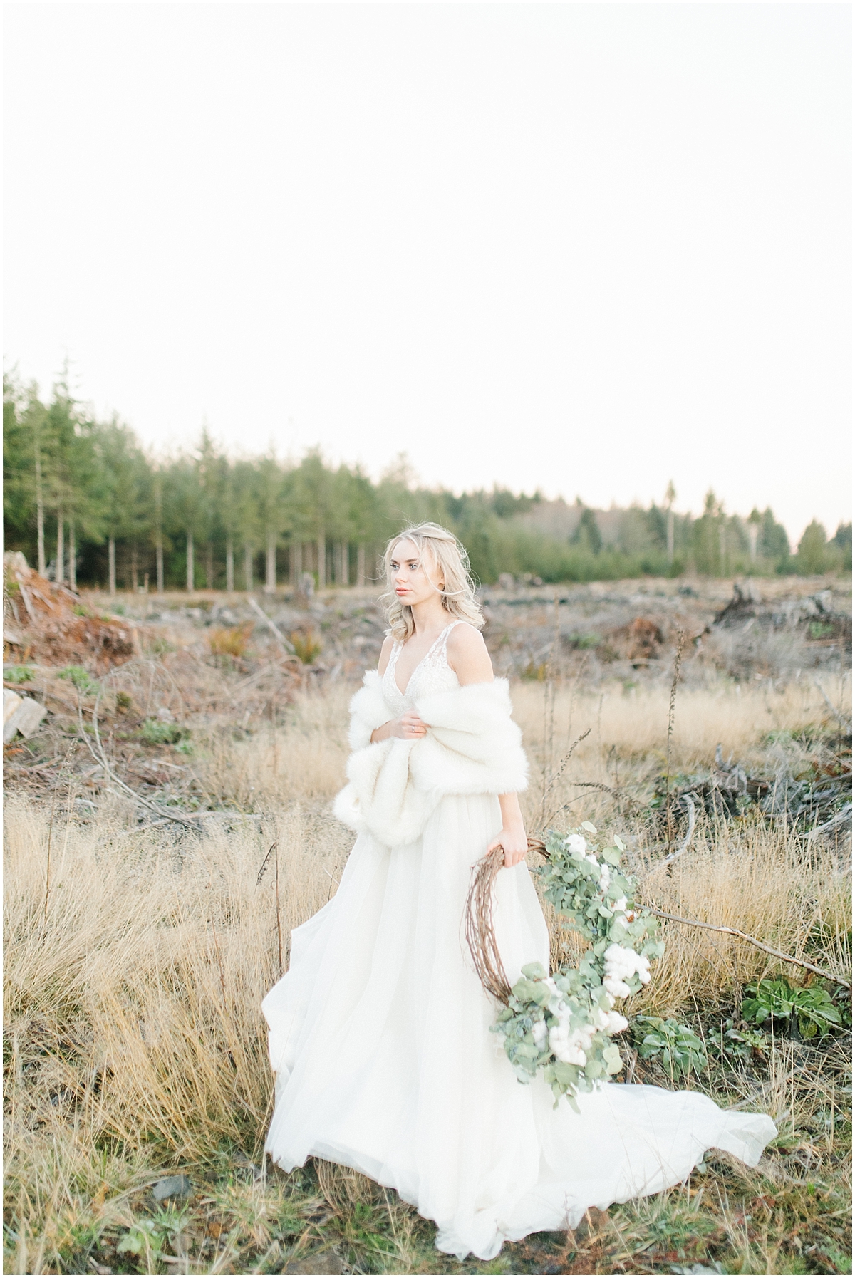 A Light and Airy Styled Shoot Dripping With Romance | Emma Rose Company Seattle Wedding Photographer