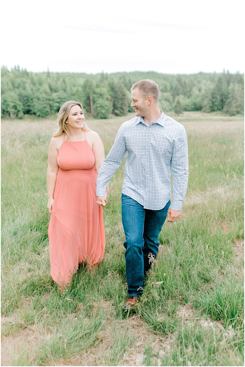 The most dreamy engagement session on Rose Ranch | Emma Rose Company Seattle and Portland Wedding Photographer | What to Wear to Your Engagement Session | Outfit Inspiration for Engagement Session | Pacific Northwest Photographer | PNW Style-21.jpg