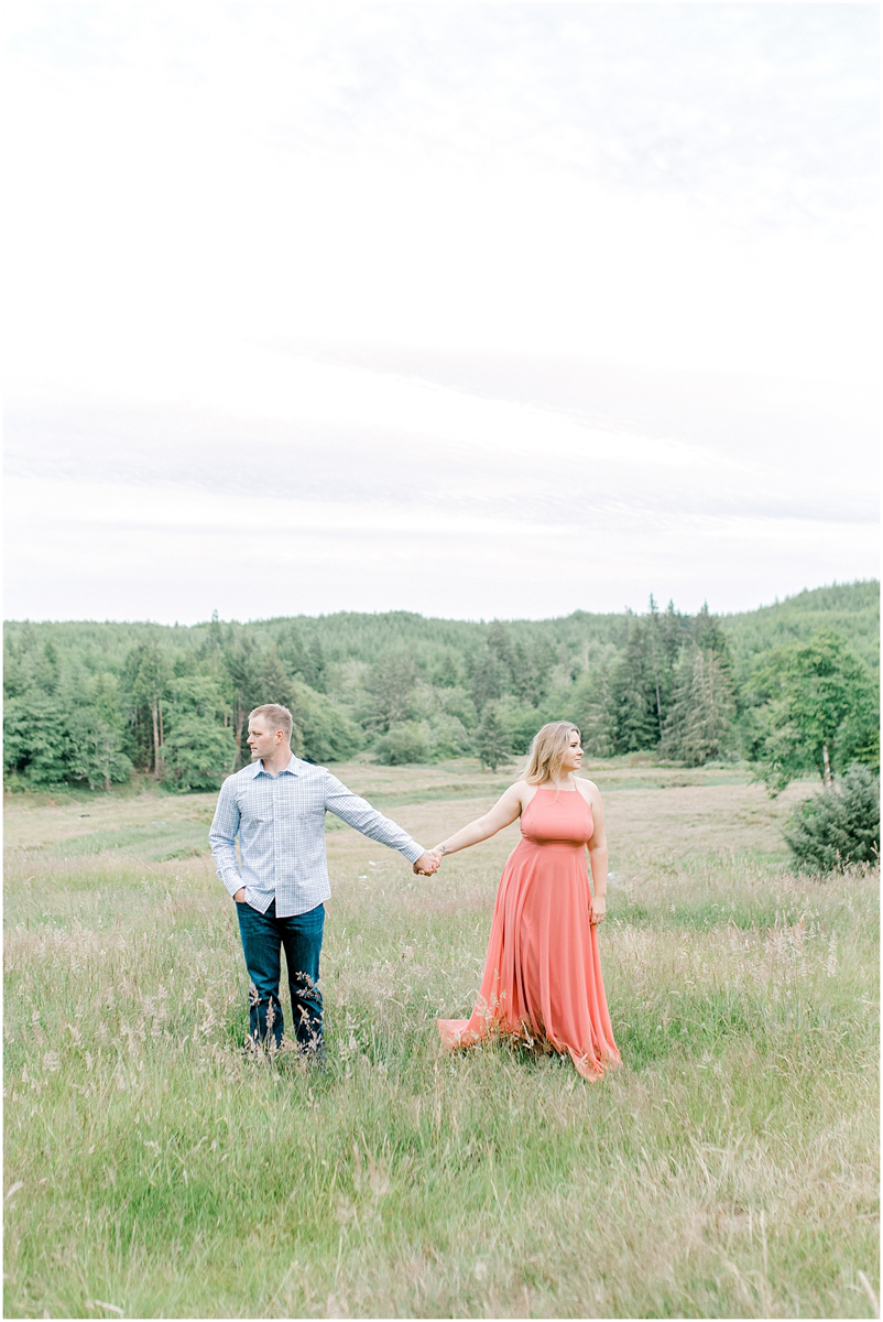 The most dreamy engagement session on Rose Ranch | Emma Rose Company Seattle and Portland Wedding Photographer | What to Wear to Your Engagement Session | Outfit Inspiration for Engagement Session | Pacific Northwest Photographer | PNW Style-26.jpg