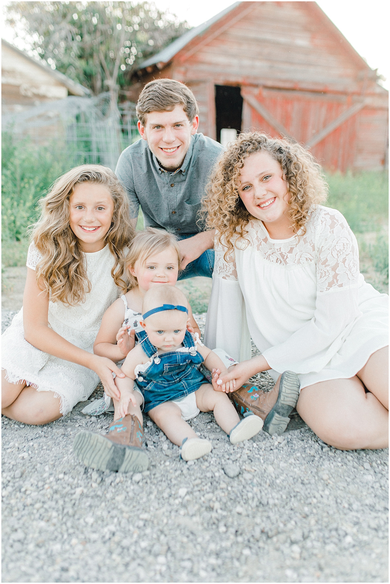The most perfect family session in the wheat fields of Waterville Washington | Emma Rose Company Family and Portrait Photographer | Wenatchee and Seattle Photographer Light and Airy | What to Wear to Family Pictures | Kindred Presets-52.jpg