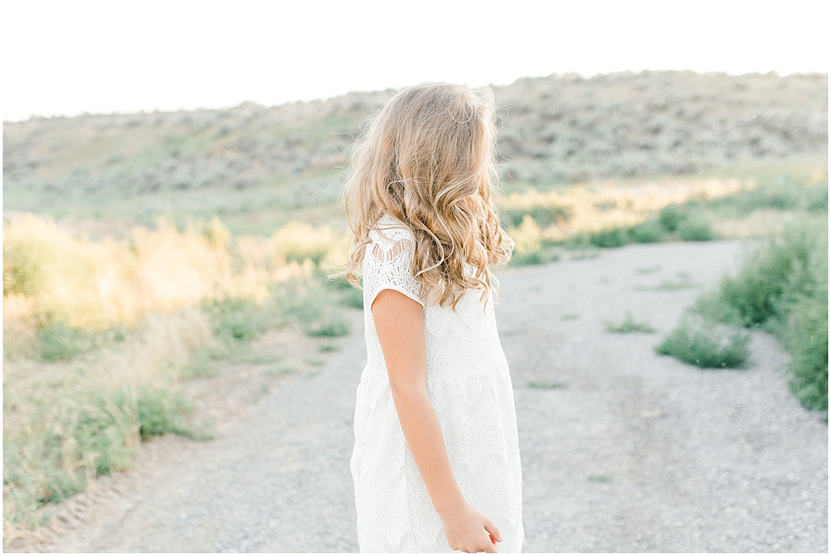 The most perfect family session in the wheat fields of Waterville Washington | Emma Rose Company Family and Portrait Photographer | Wenatchee and Seattle Photographer Light and Airy | What to Wear to Family Pictures | Kindred Presets-70.jpg