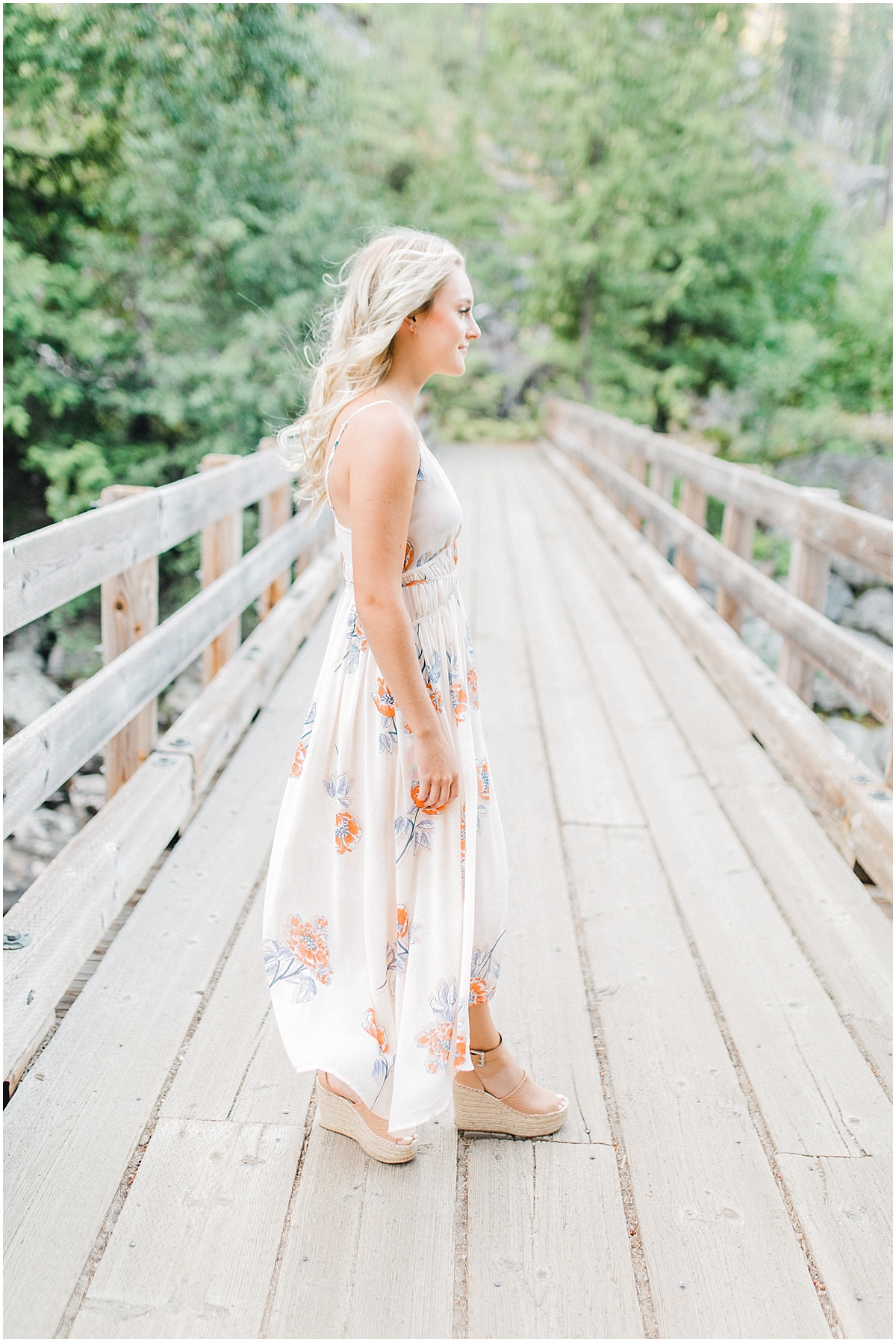 Emma Rose Company | Pacific Northwest Senior Portrait Photographer | Light and Airy Styled Senior Portraits | What to Wear to Senior Pictures | Kindred Presets | Seattle, Wenatchee and Portland Wedding and Portrait Photographer | Emma Rose6.jpg