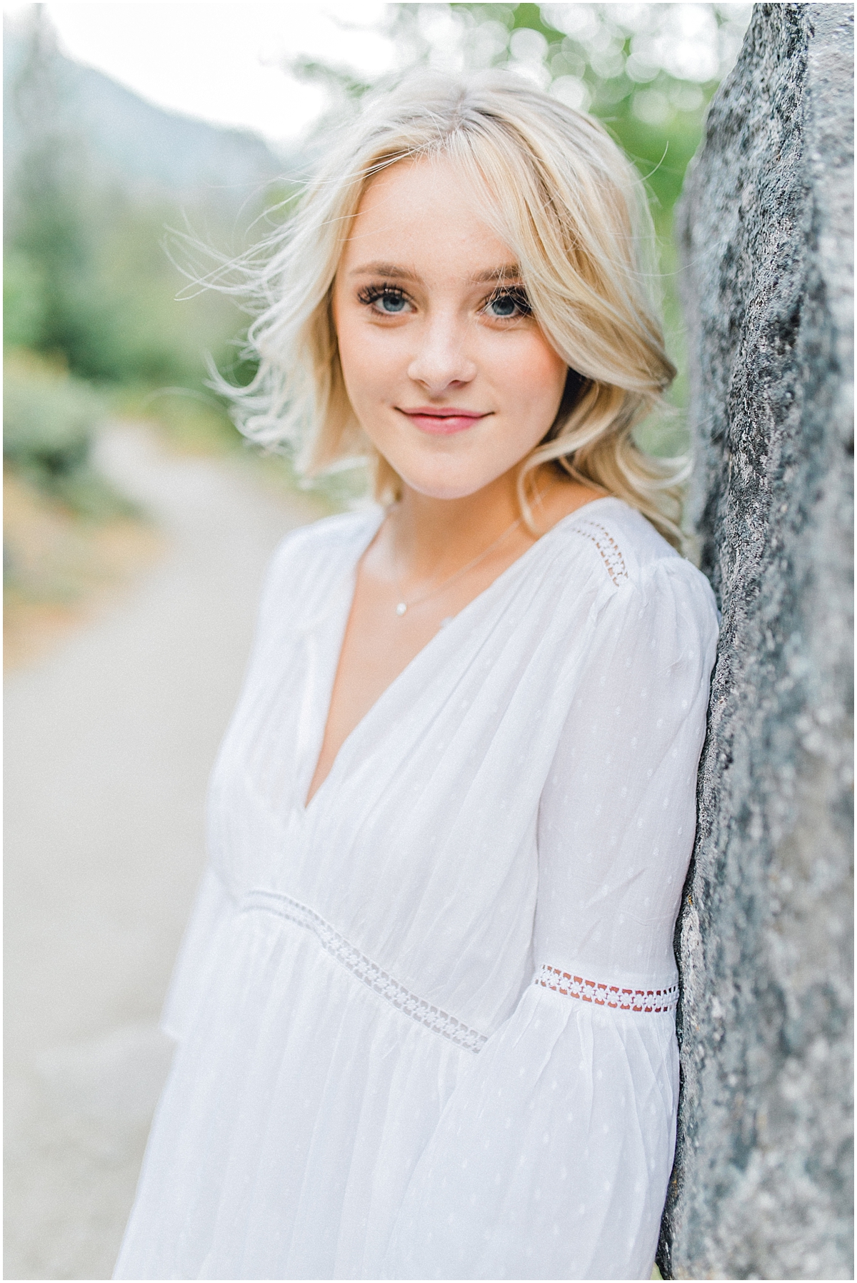 Emma Rose Company | Pacific Northwest Senior Portrait Photographer | Light and Airy Styled Senior Portraits | What to Wear to Senior Pictures | Kindred Presets | Seattle, Wenatchee and Portland Wedding and Portrait Photographer | Emma Rose23.jpg