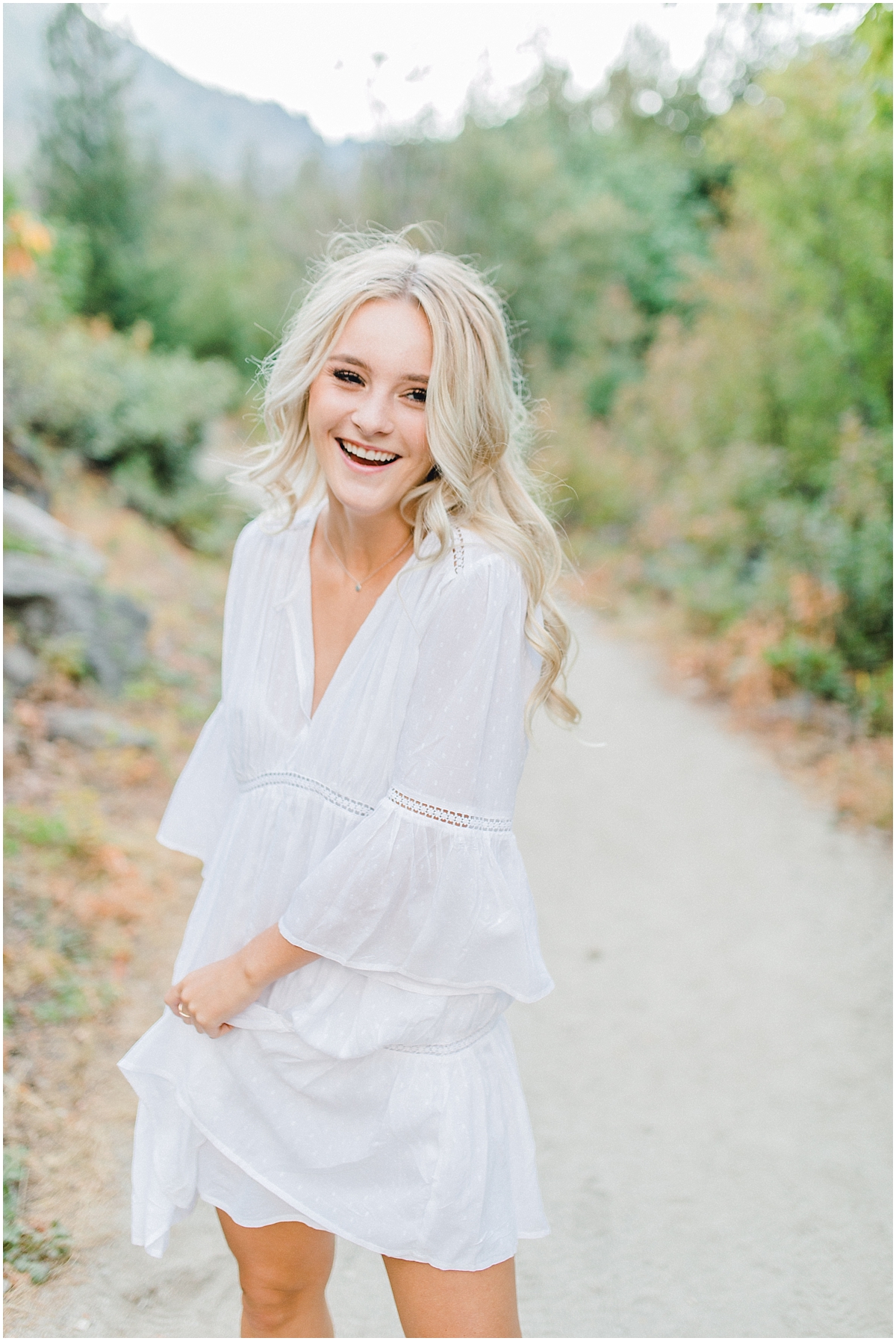 Emma Rose Company | Pacific Northwest Senior Portrait Photographer | Light and Airy Styled Senior Portraits | What to Wear to Senior Pictures | Kindred Presets | Seattle, Wenatchee and Portland Wedding and Portrait Photographer | Emma Rose29.jpg