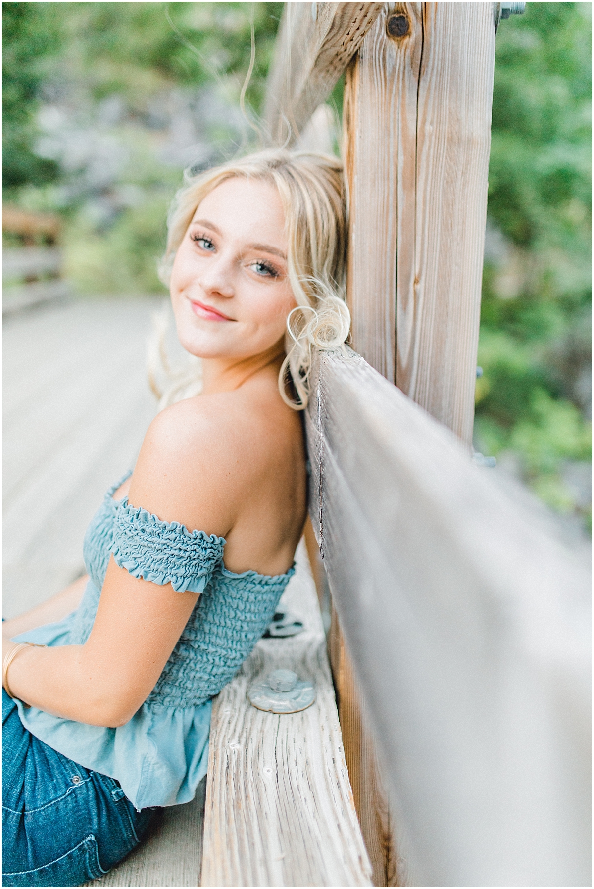 Emma Rose Company | Pacific Northwest Senior Portrait Photographer | Light and Airy Styled Senior Portraits | What to Wear to Senior Pictures | Kindred Presets | Seattle, Wenatchee and Portland Wedding and Portrait Photographer | Emma Rose34.jpg