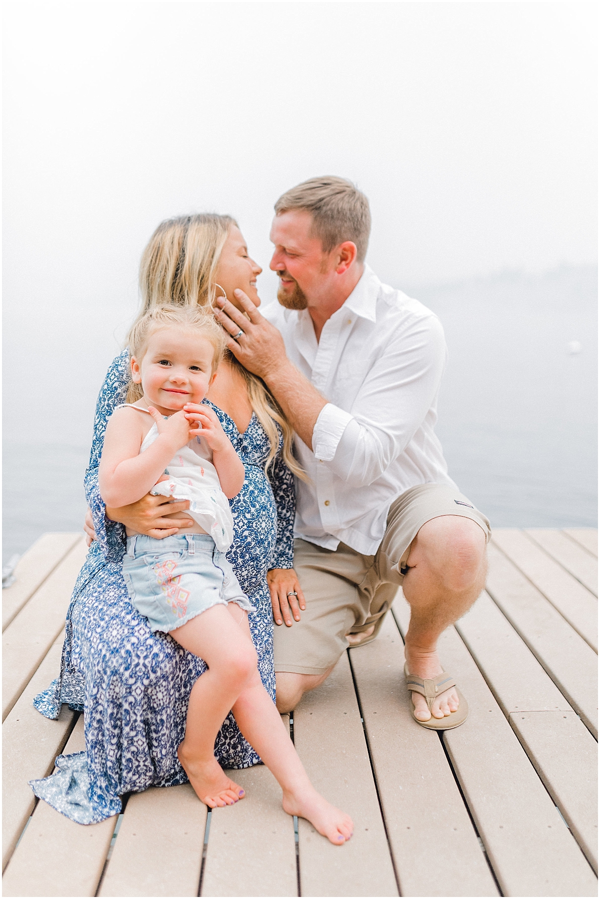 Emma Rose Company | PNW Family Portrait Photographer | Light and Airy Photography Style | What to Wear to Family Pictures | Kindred Presets | Lake Chelan Wedding Portrait Photographer_0085.jpg