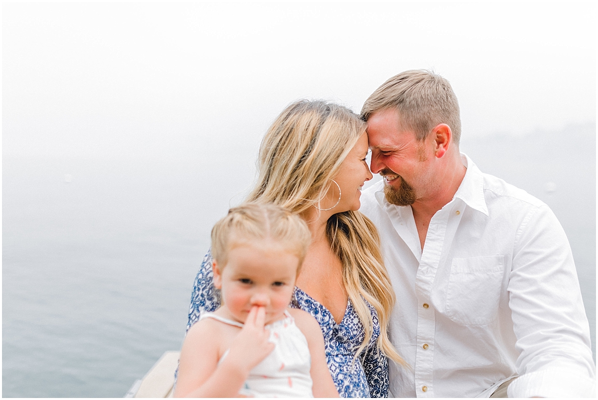 Emma Rose Company | PNW Family Portrait Photographer | Light and Airy Photography Style | What to Wear to Family Pictures | Kindred Presets | Lake Chelan Wedding Portrait Photographer_0098.jpg