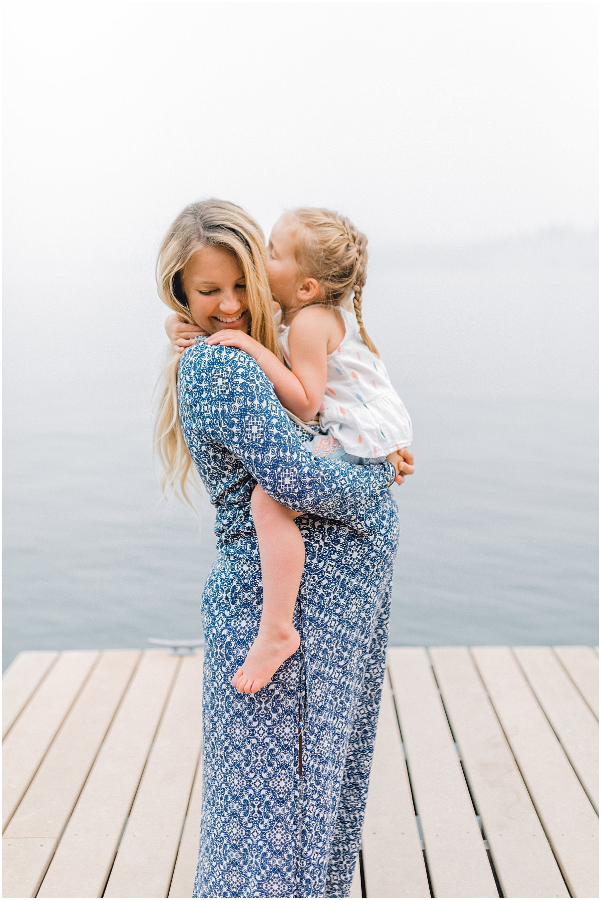 Emma Rose Company | PNW Family Portrait Photographer | Light and Airy Photography Style | What to Wear to Family Pictures | Kindred Presets | Lake Chelan Wedding Portrait Photographer_0105.jpg