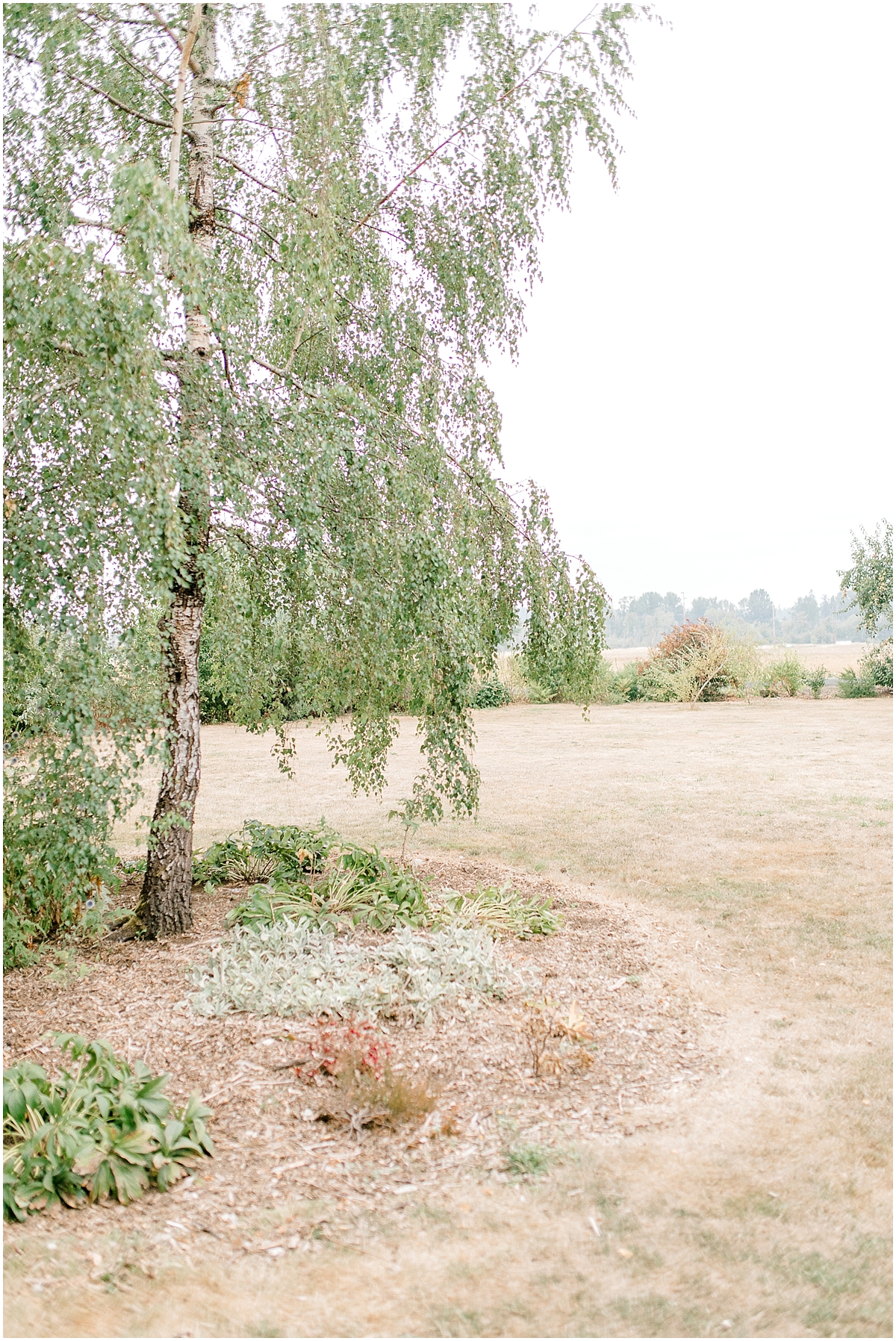 Sunflower themed wedding with purple accents, Emma Rose Company Seattle Wedding Photographer, Light and Airy photographer Kindred Presets Wedding Details PNW_0104.jpg