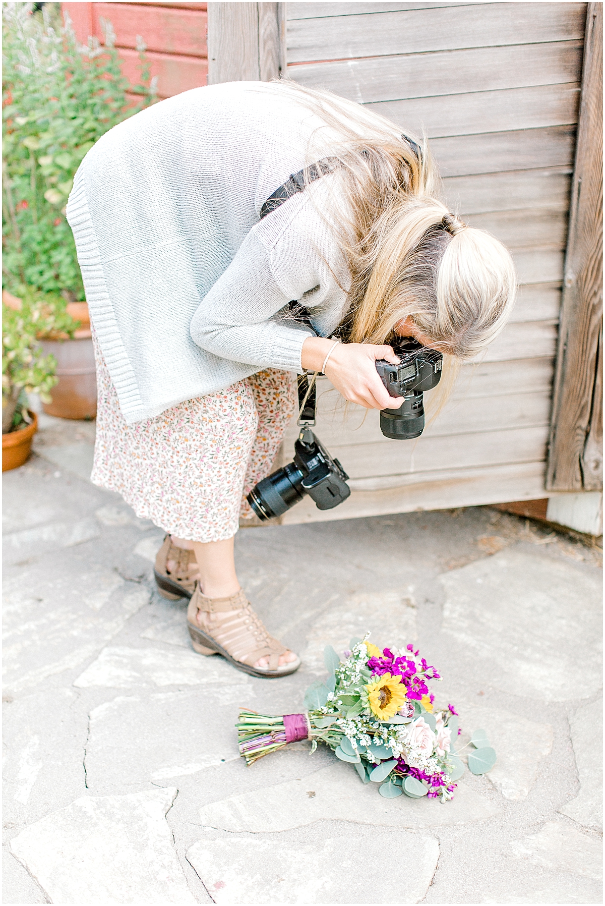 Sunflower themed wedding with purple accents, Emma Rose Company Seattle Wedding Photographer, Light and Airy photographer Kindred Presets Wedding Details PNW_0117.jpg