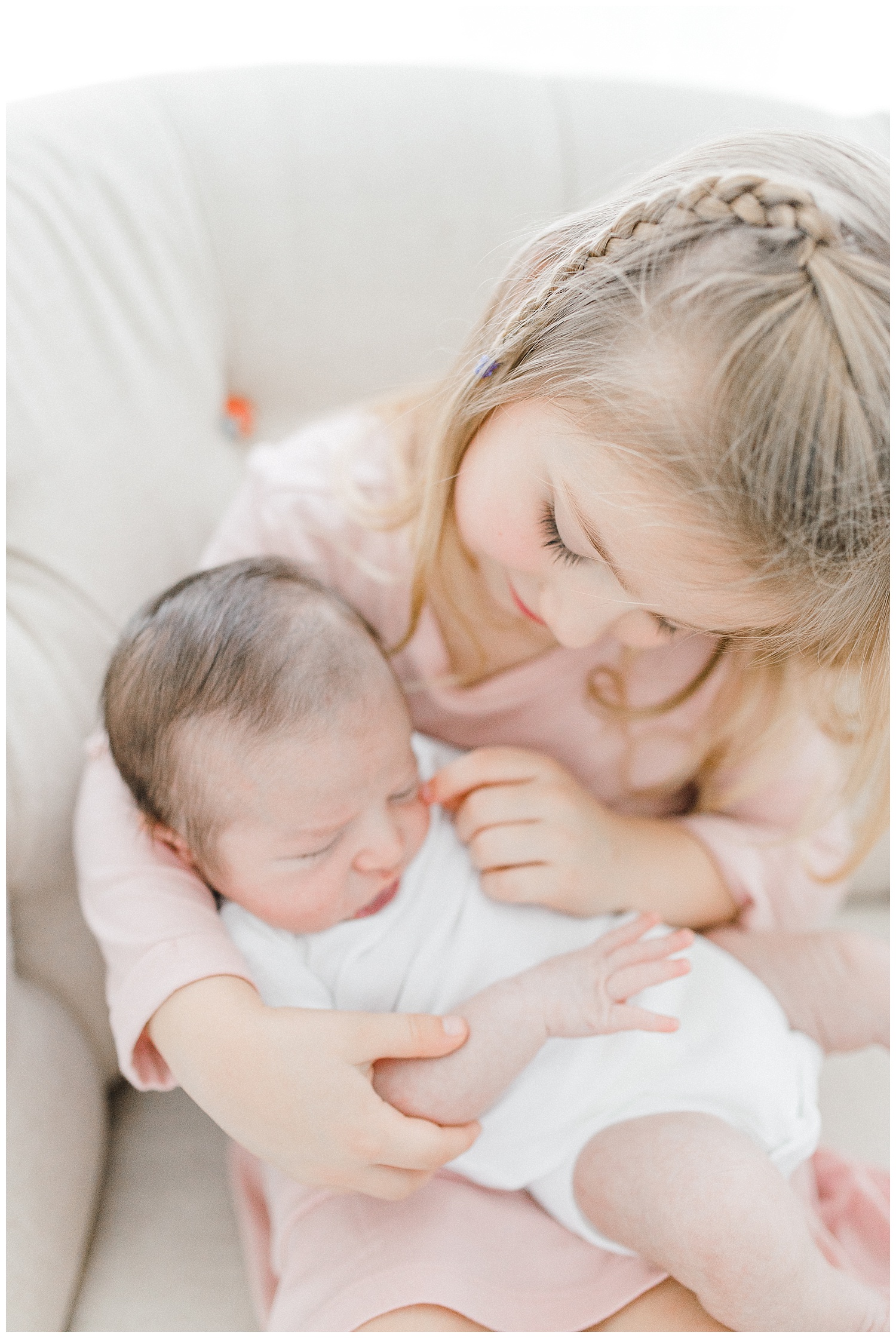 Newborn Lifestyle In-Studio Photo Session Light and Airy Kindred Presets Emma Rose Company Seattle Portland Wedding and Portrait Photographer10.jpg