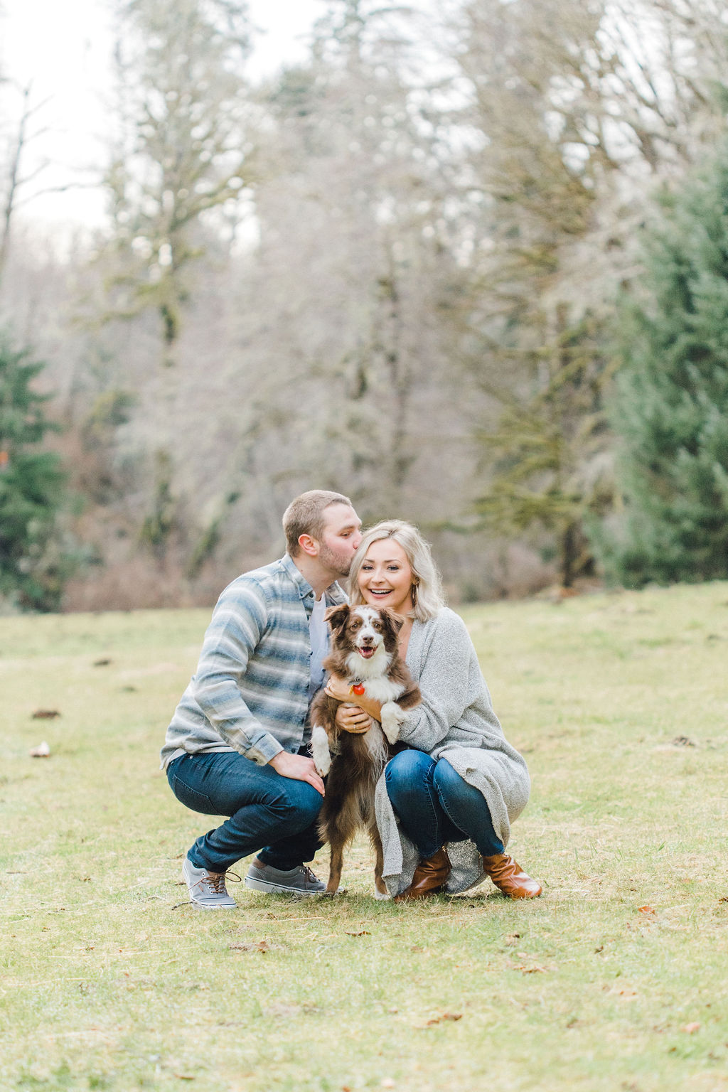 Kalle and Sterling's engagement session in the PNW on Rose Ranch with me here at Emma Rose Company was gorgeous and if you're looking for engagement session inspiration, look no further!