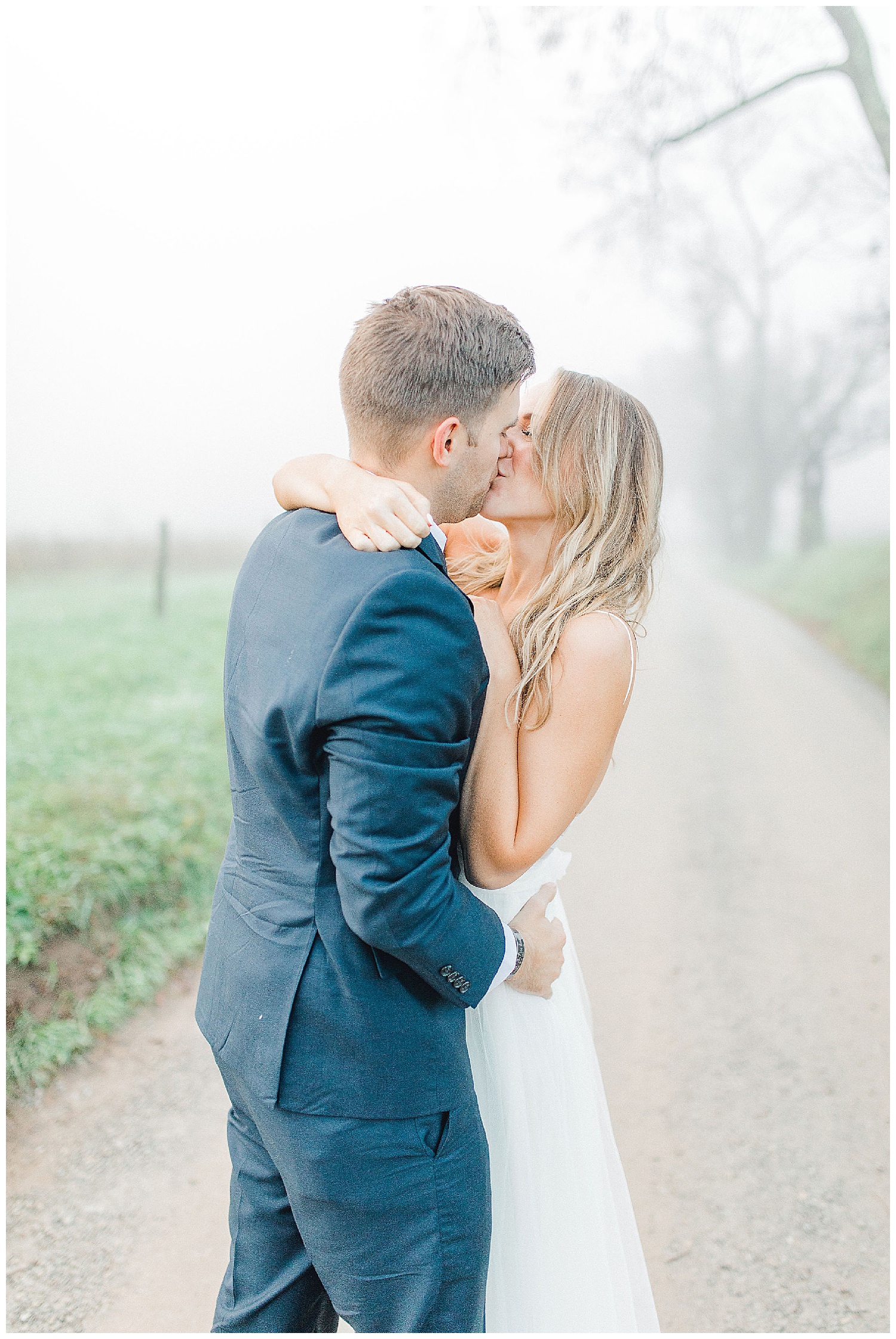 Emma Rose Company recently got to travel all the way to Nashville to photograph the most beautiful post-wedding bride and groom portraits in the Great Smoky Mountains with a gorgeous couple! Nashville wedding inspiration at it's finest._0003.jpg