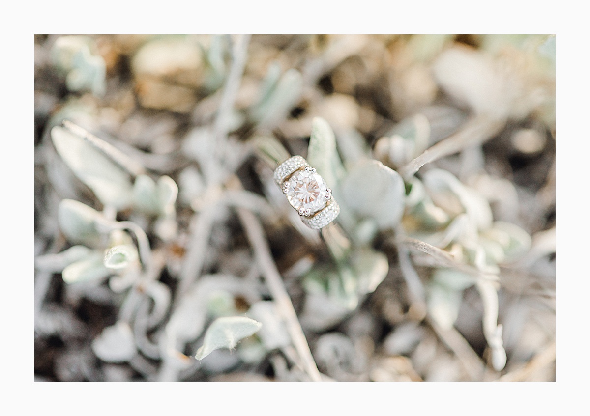 Pacific Northwest Engagement Session in the Sagebrush with Emma Rose Company who is a light and airy wedding photographer based in Seattle, Washington_0022.jpg