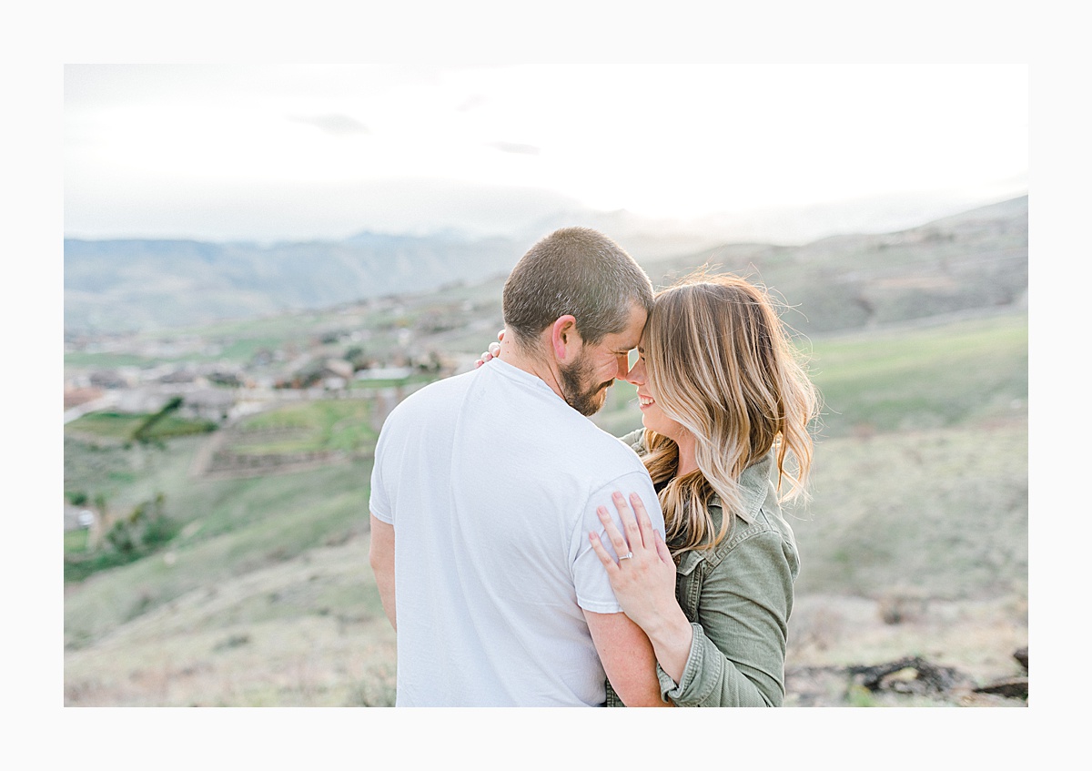 Pacific Northwest Engagement Session in the Sagebrush with Emma Rose Company who is a light and airy wedding photographer based in Seattle, Washington_0029.jpg