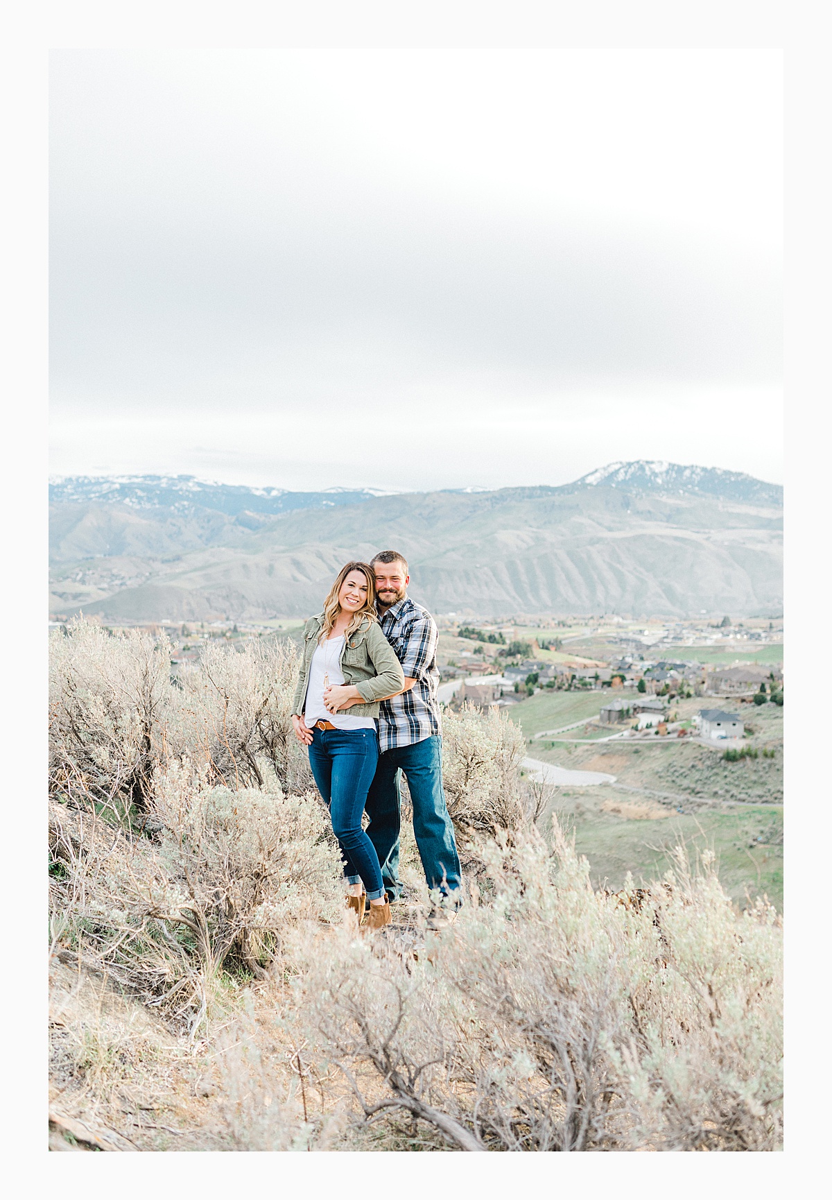 Pacific Northwest Engagement Session in the Sagebrush with Emma Rose Company who is a light and airy wedding photographer based in Seattle, Washington_0041.jpg