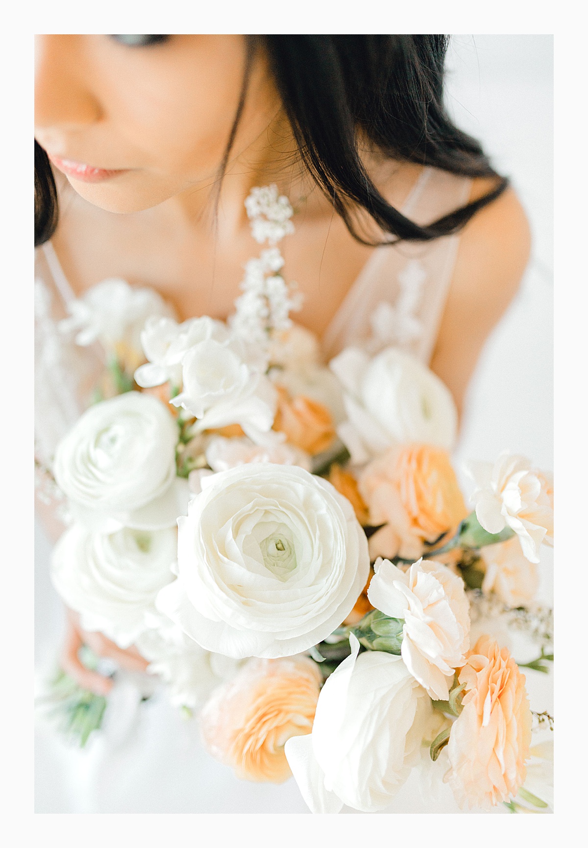 The Bemis Building in downtown Seattle is one of my favorite places to use for photo shoots!  This styled bridal shoot with touches of peach and white was dreamy.  #emmarosecompany #kindredpresets #seattlebride_0021.jpg