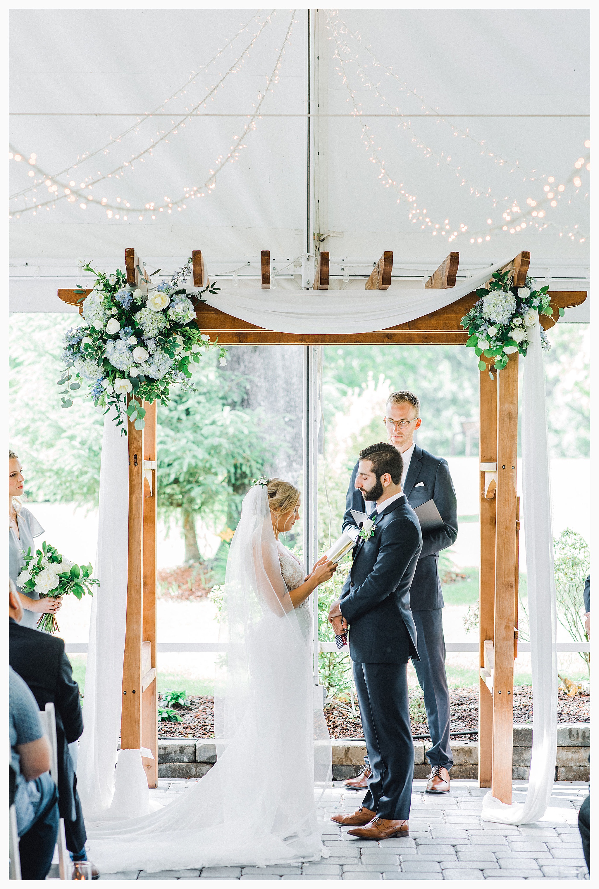 The Aerie at Eagle Landing Portland, Oregon Wedding Day, Light and Airy on a Stormy Pacific Northwest Day, Emma Rose Company, PDX Photographer_0062.jpg