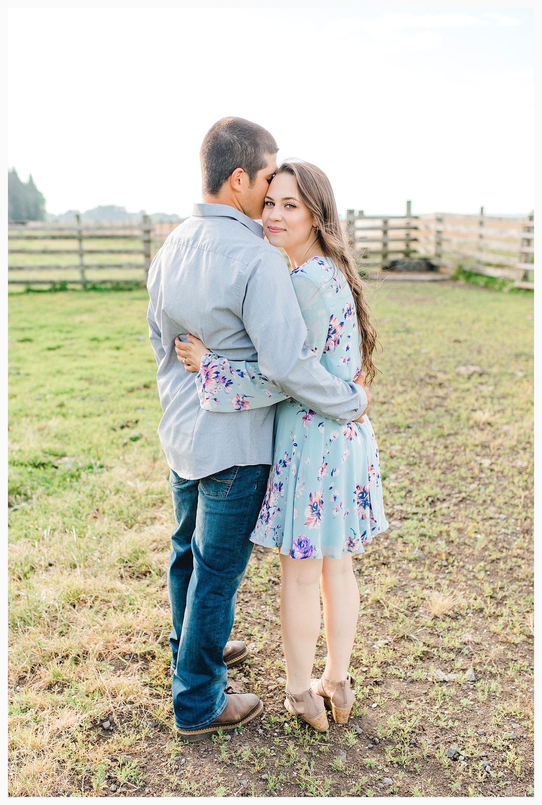 Beautiful evening engagement session on Rose Ranch, Emma Rose Company Seattle and Portland light and airy wedding and portrait photography, what to wear for pictures_0028.jpg