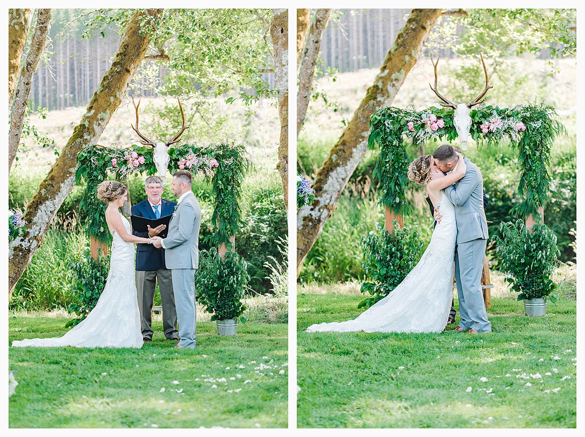 Rustic Coastal Blue Wedding in Southwest Washington, Emma Rose Company, Seattle and Portland Wedding Photographer, Light and Airy_0122.jpg