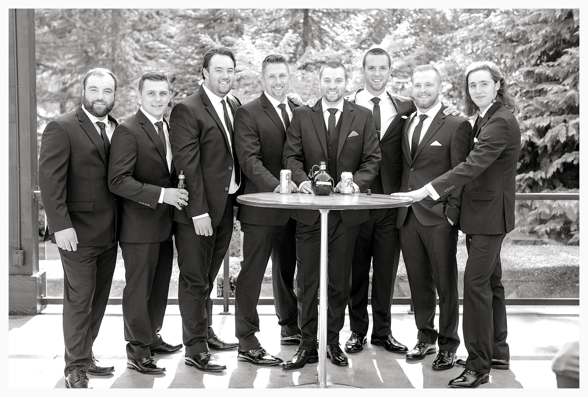 Emma Rose Company Light and Airy Wedding Photographer, Beautiful fall wedding at Rock Creek Gardens Venue in Puyallup, Washington._0014.jpg